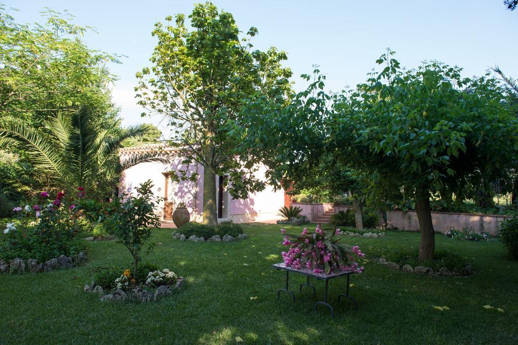 Bed and Breakfast Ai Cipressi Salemi Экстерьер фото